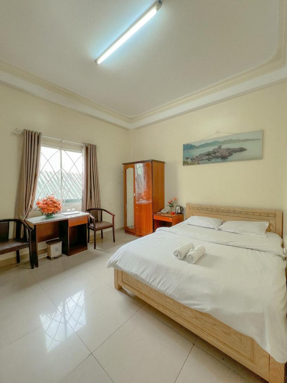 Hoa Lan Hotel Da Lat Exterior photo