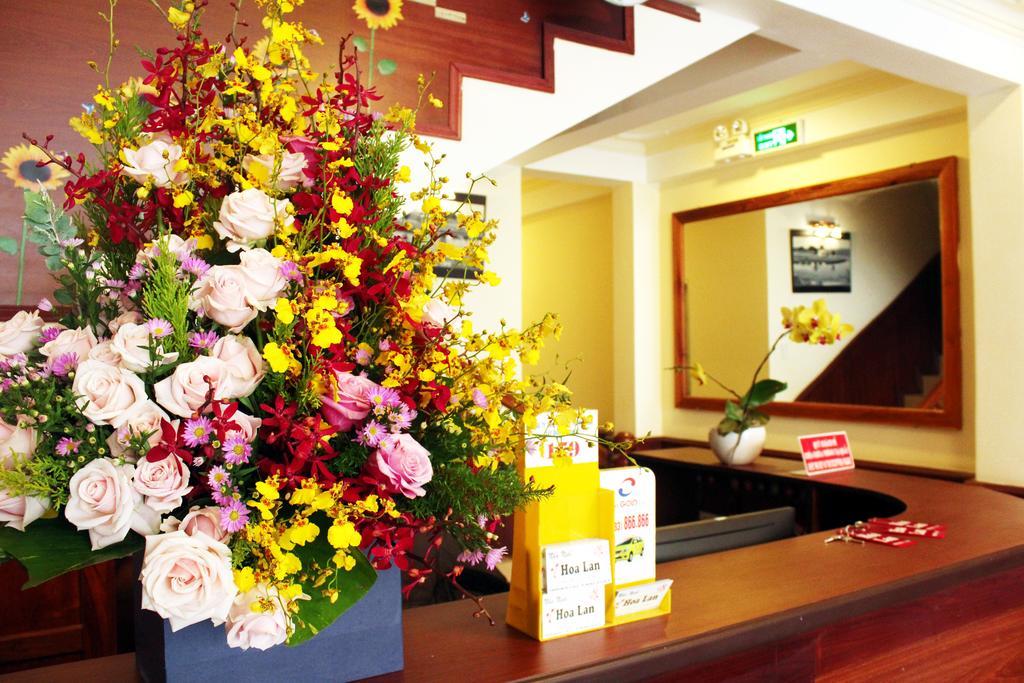 Hoa Lan Hotel Da Lat Exterior photo