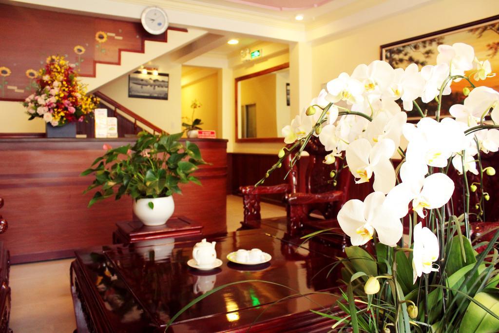 Hoa Lan Hotel Da Lat Exterior photo